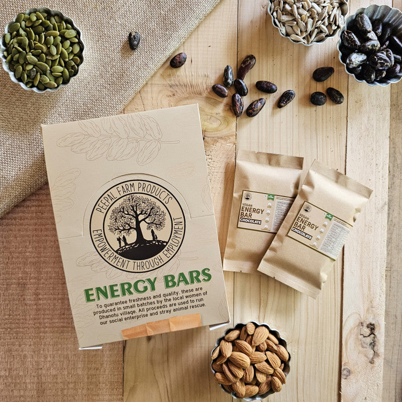 Vegan Chocolate Energy / Granola Bar (50 g), Pack of 12 Sweetened Using Dates, 100% Organic Cacao