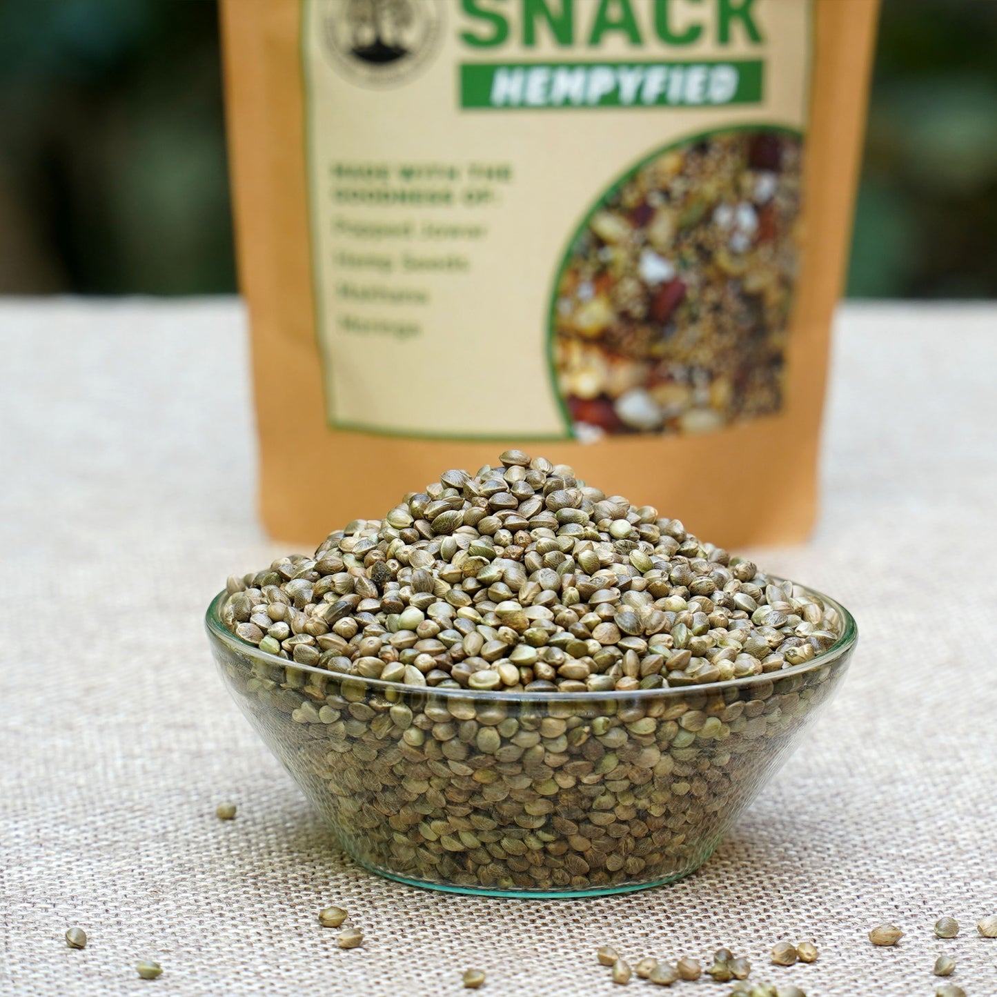 Plant-Powered Snack With Hemp Seeds Peri-Peri Seasoning (Pack of 4 × 150 g) Vegan